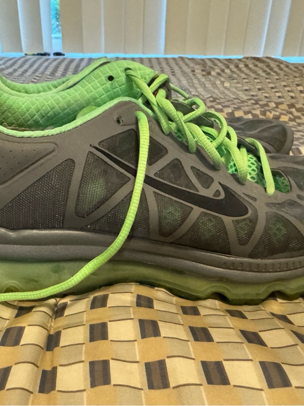 Nike Gray Sneaker with Neon Green Accents